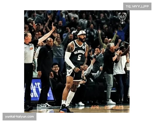 小加里特伦特无球跑动意识 雄鹿进攻空间拉开效果